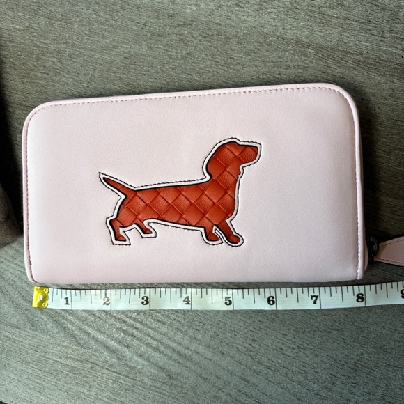 Bottega Veneta Intrecciato Leather Round Zippy Long Wallet Dog Motif Pink - Picture 14 of 16